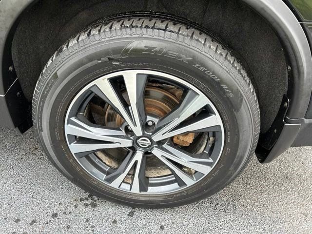Used 2019 Nissan Rogue AWD image 59