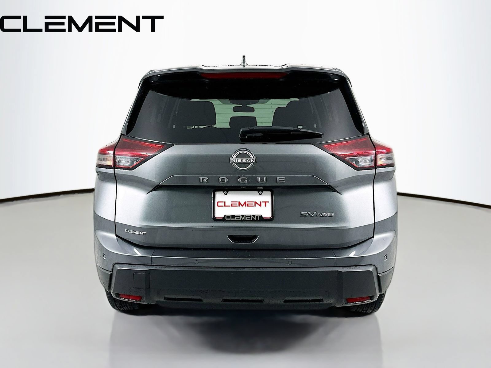 Used 2024 Nissan Rogue SV AWD/4WD image 8