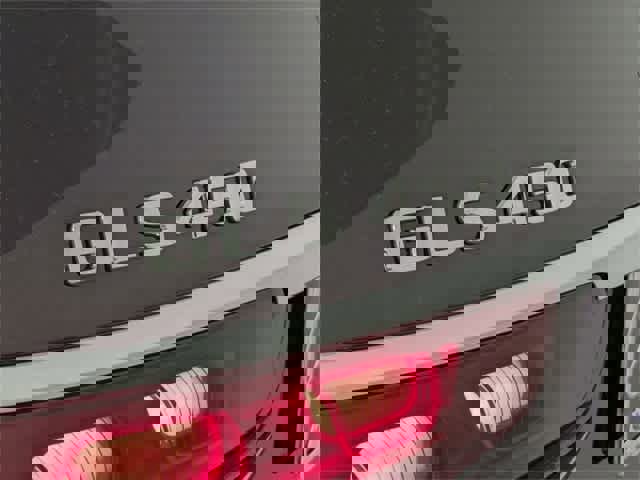 Certified 2025 Mercedes-Benz GLS 450 4MATIC image 11