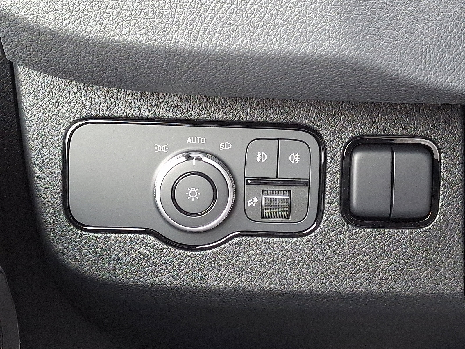 New 2025 Mercedes-Benz Sprinter 4500 image 17