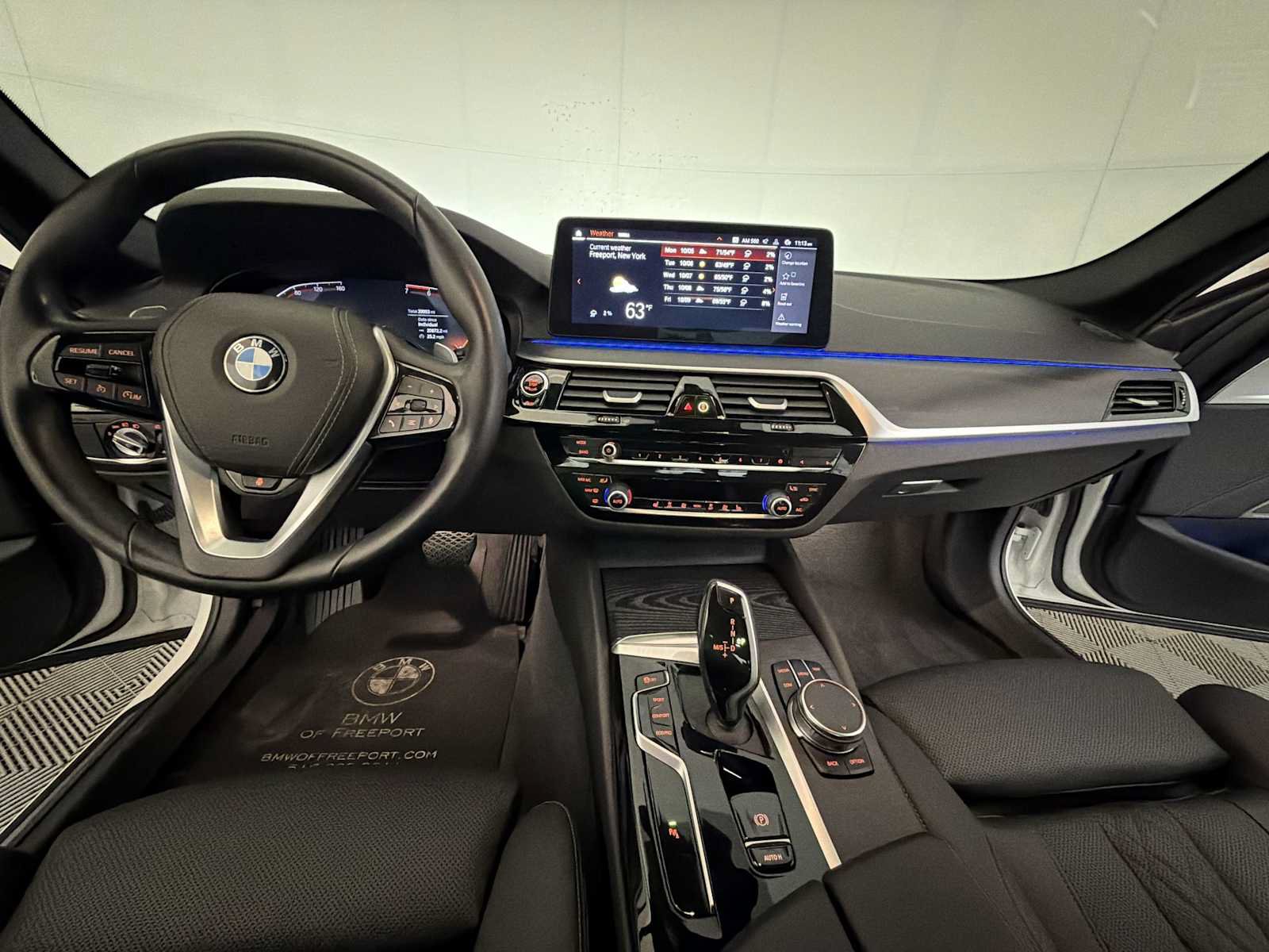 Used 2023 BMW 530i xDrive w/ Premium Package AWD/4WD image 17