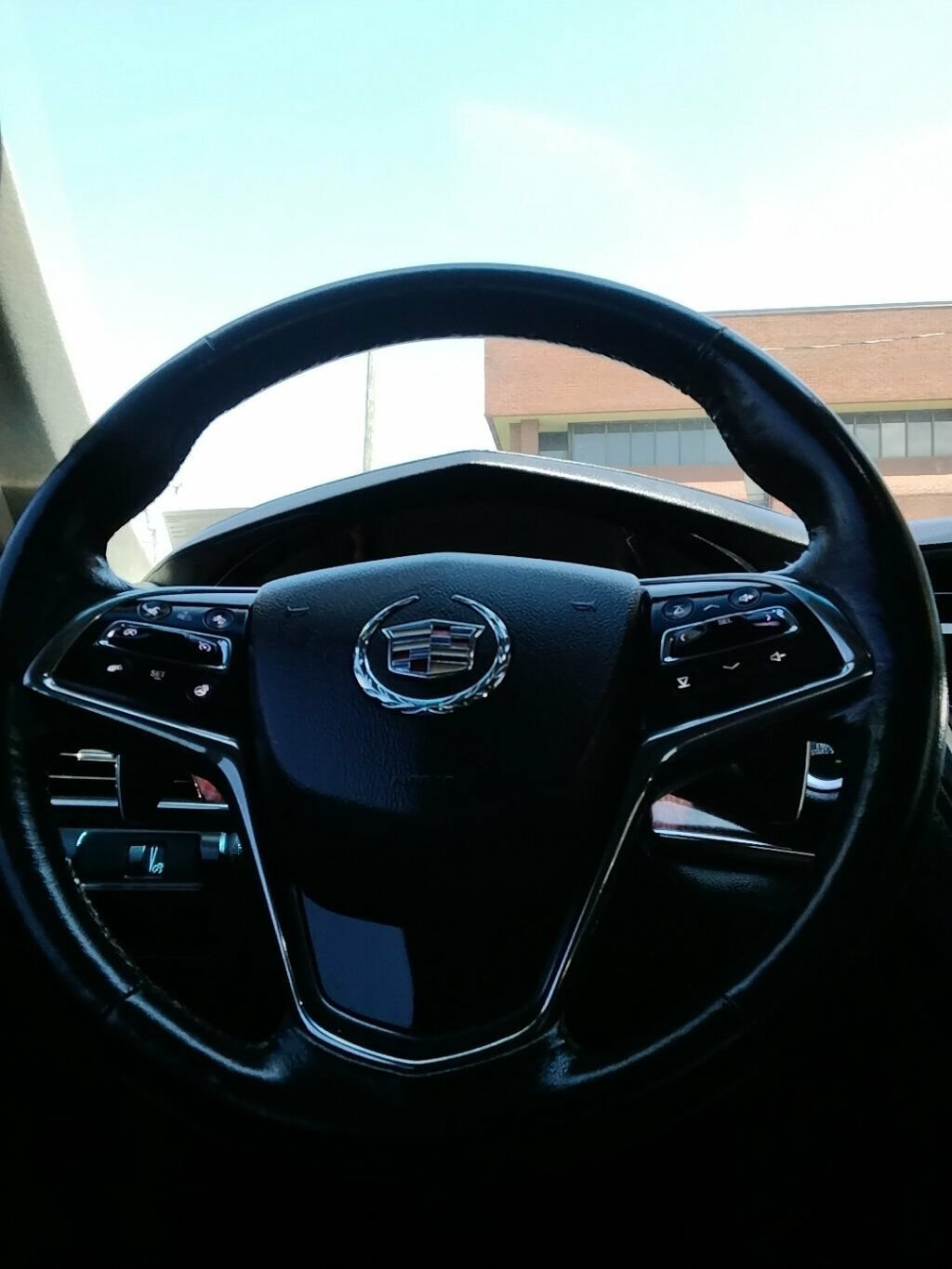 Used 2014 Cadillac CTS Luxury RWD image 14