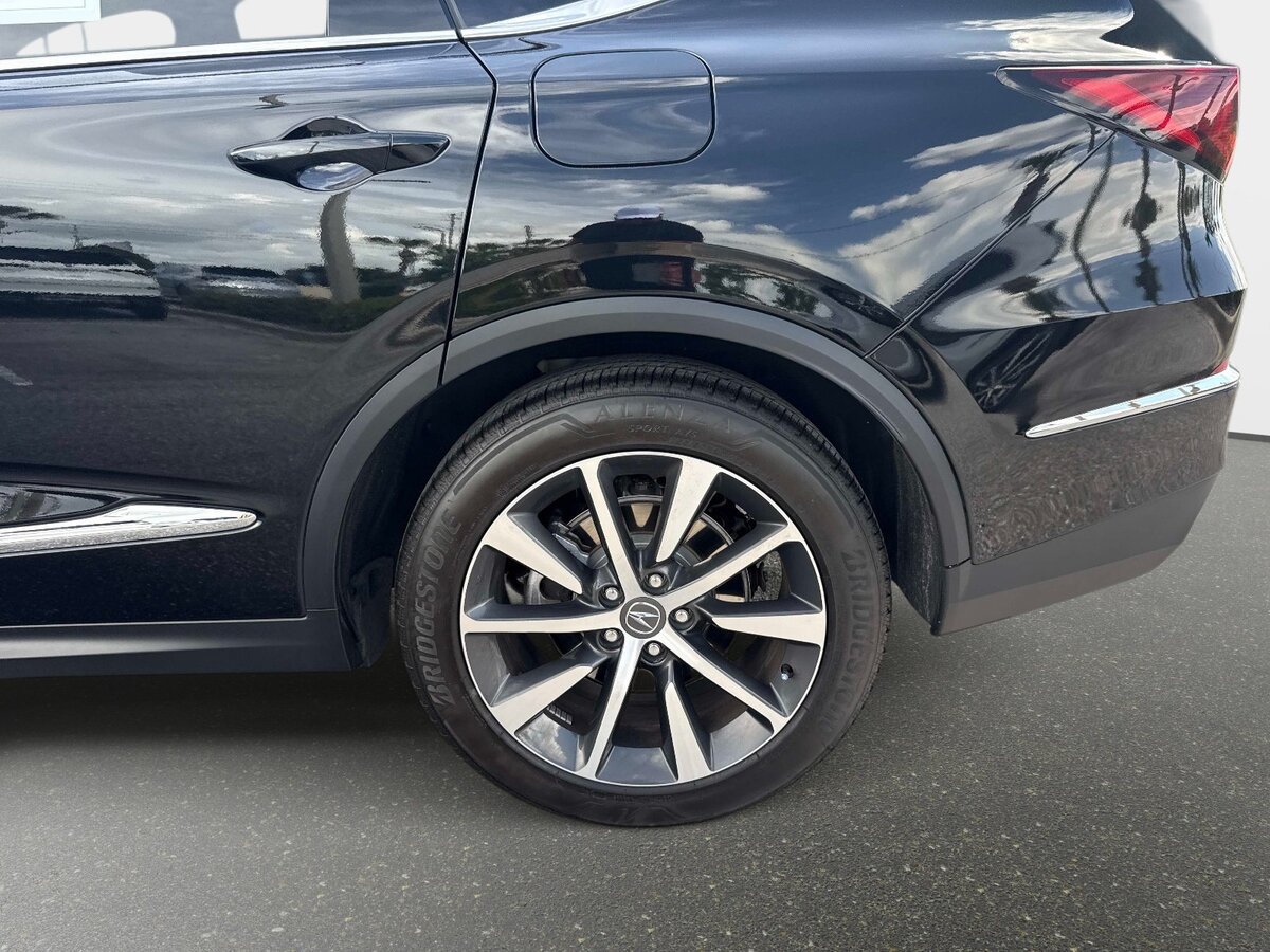 Used 2026 Acura MDX w/ Technology Package FWD image 10