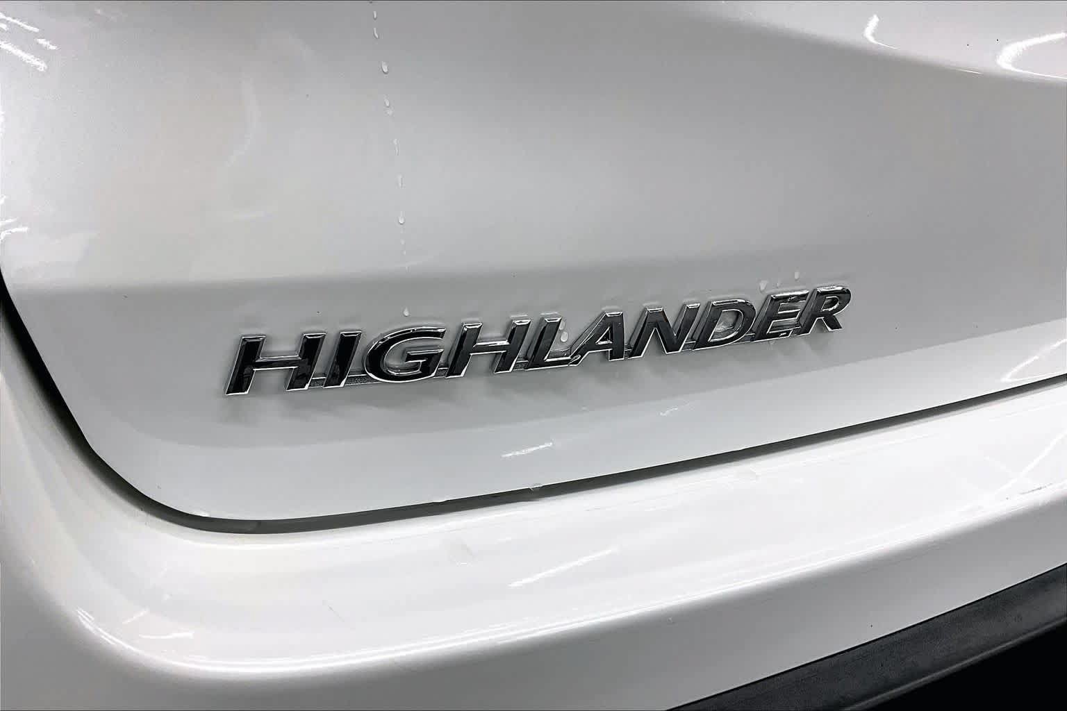 Used 2015 Toyota Highlander XLE AWD/4WD image 9
