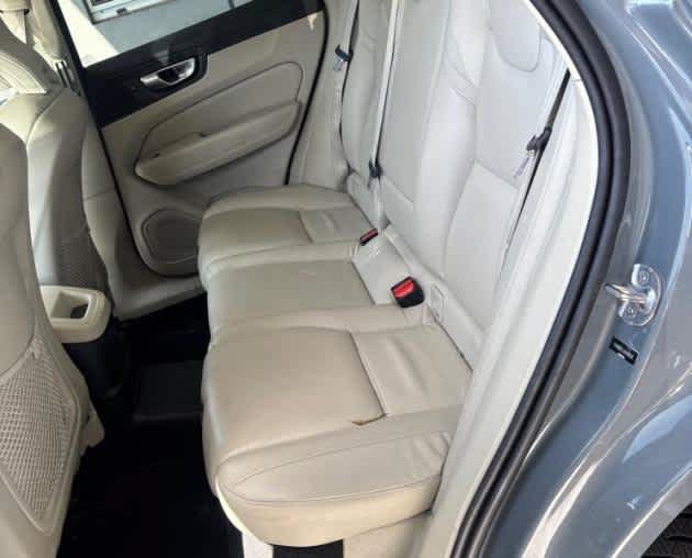 Used 2024 Volvo XC60 T8 Plus AWD/4WD image 6