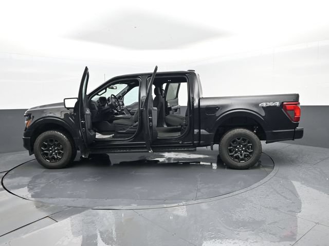 Used 2024 Ford F150 XLT w/ XLT Black Appearance Package AWD/4WD image 29