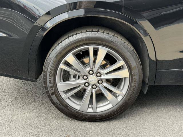 Used 2024 Cadillac XT6 Premium Luxury w/ LPO, Floor Liner Package AWD/4WD image 9