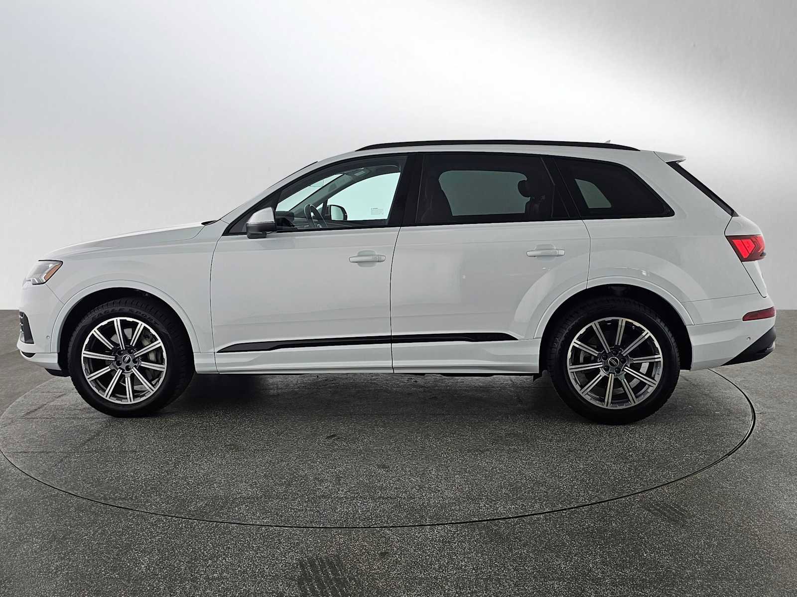 Used 2023 Audi Q7 2.0T Premium Plus AWD/4WD image 6