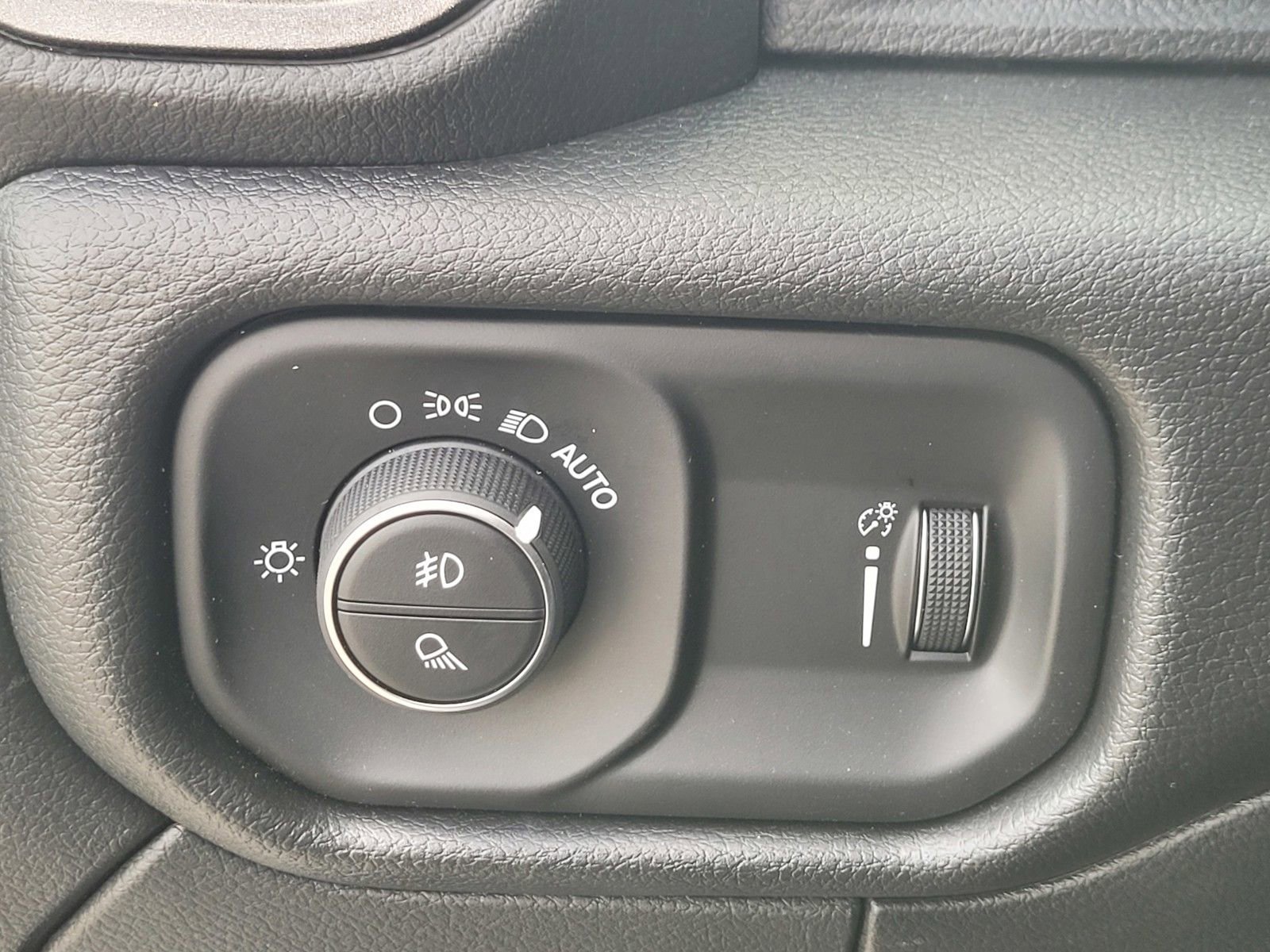 New 2026 RAM 3500 Tradesman image 22