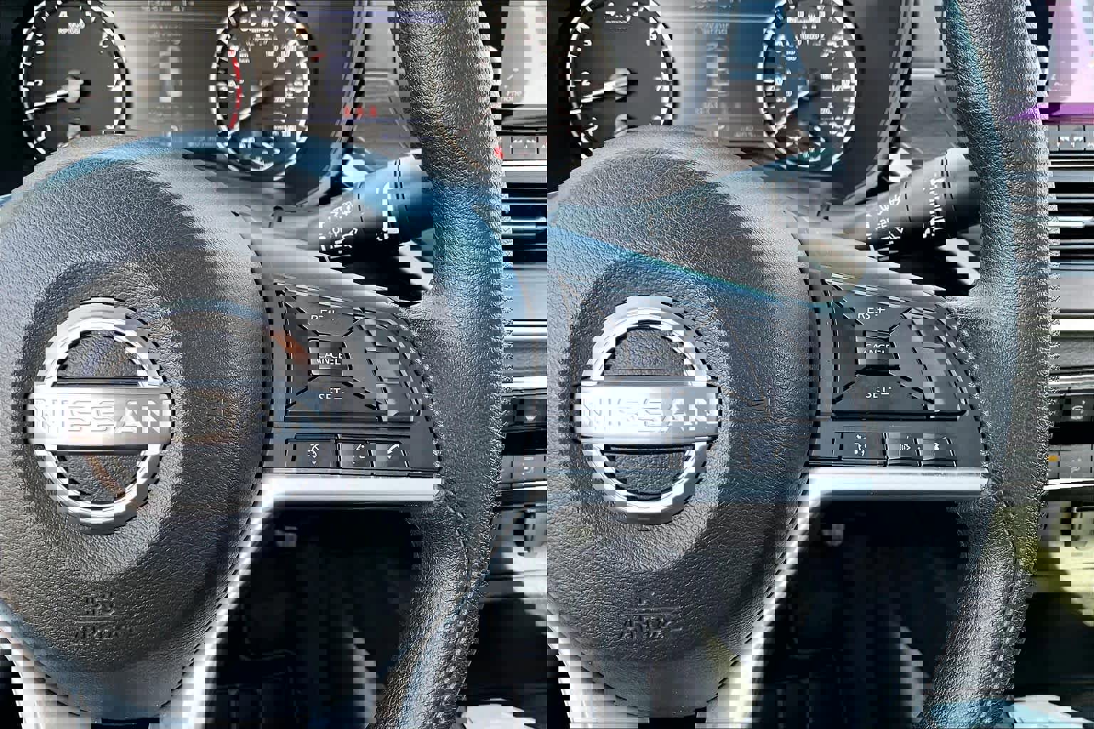 Used 2025 Nissan Altima 2.5 SV image 25