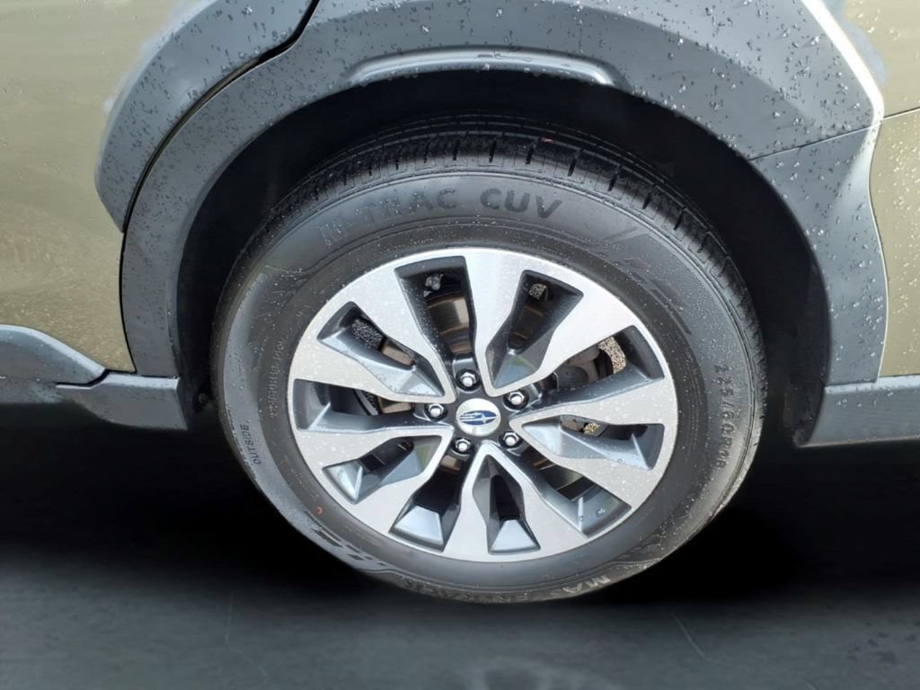 Used 2023 Subaru Outback Limited AWD/4WD image 12