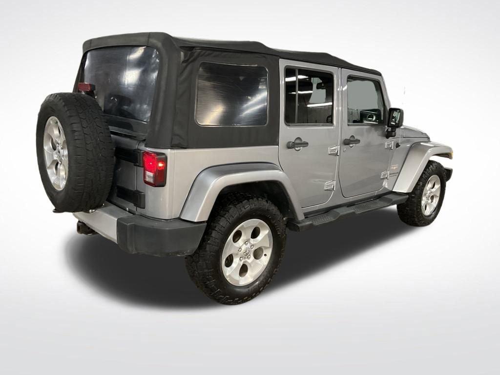 Used 2013 Jeep Wrangler Unlimited Sahara w/ Connectivity Group image 5
