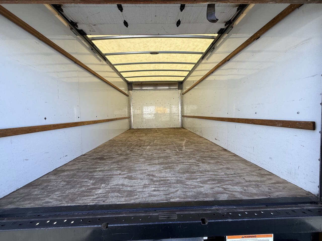 Used 2021 GMC Savana 3500 Extended w/ Power Convenience Package image 5