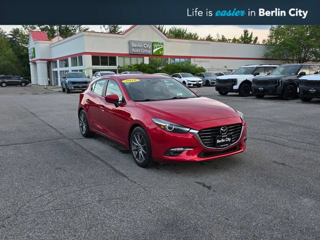 Used 2018 MAZDA MAZDA3 Grand Touring w/ Premium Equipment Package FWD image 1