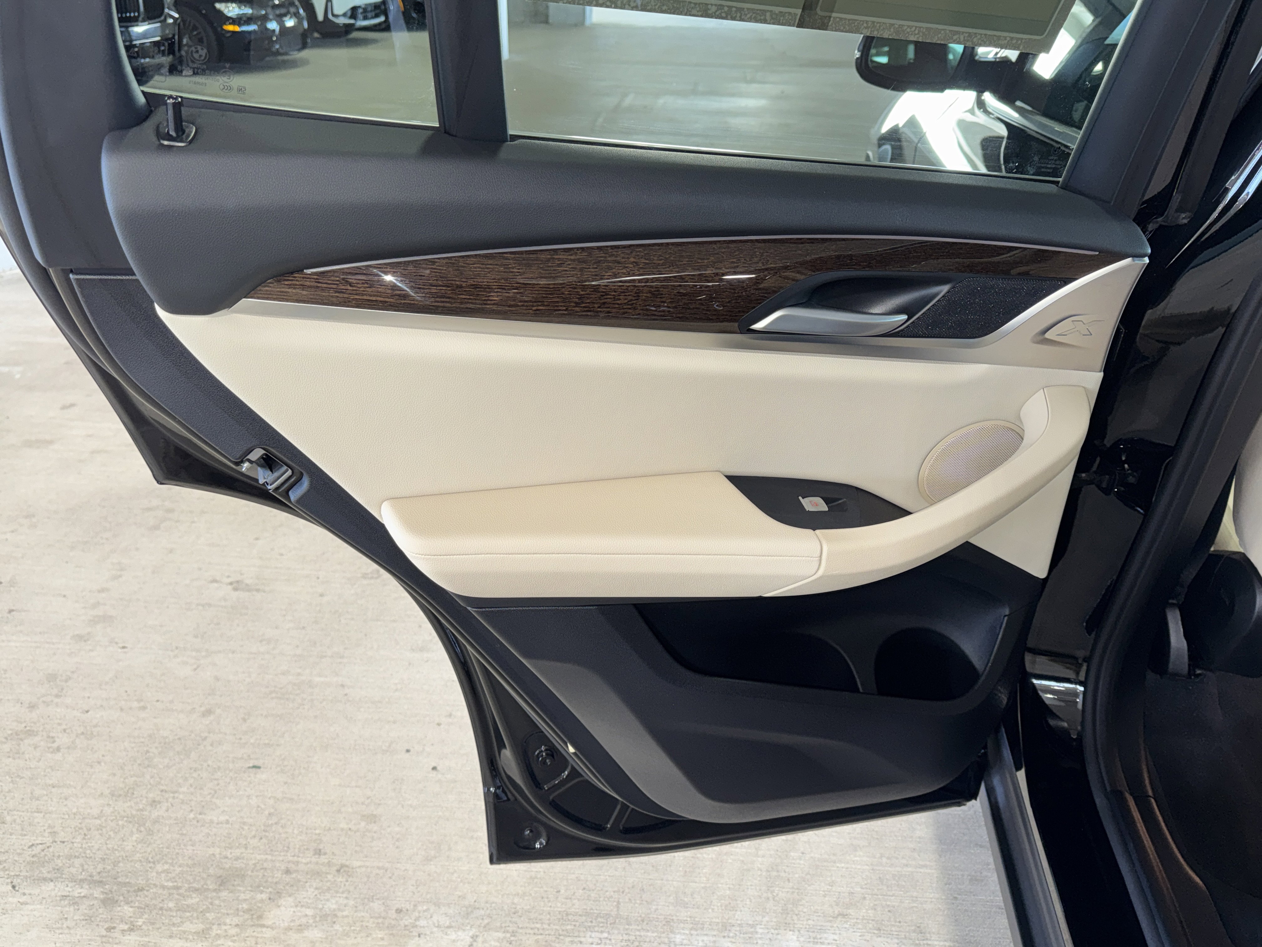 Certified 2024 BMW X3 sDrive30i w/ Convenience Package image 16