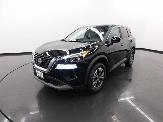Certified 2023 Nissan Rogue SV image 4