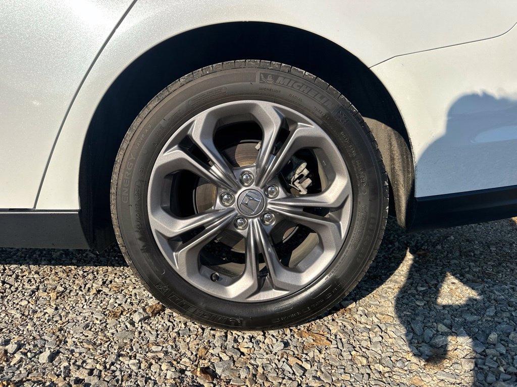Used 2024 Honda Accord EX image 7