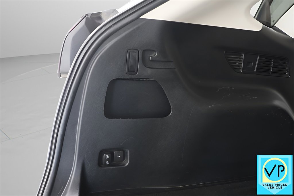 Used 2018 Ford Edge Titanium w/ Equipment Group 301A image 30