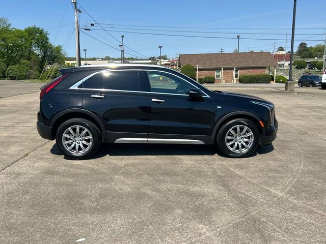 Used 2023 Cadillac XT4 Premium Luxury w/ Technology Package FWD image 3
