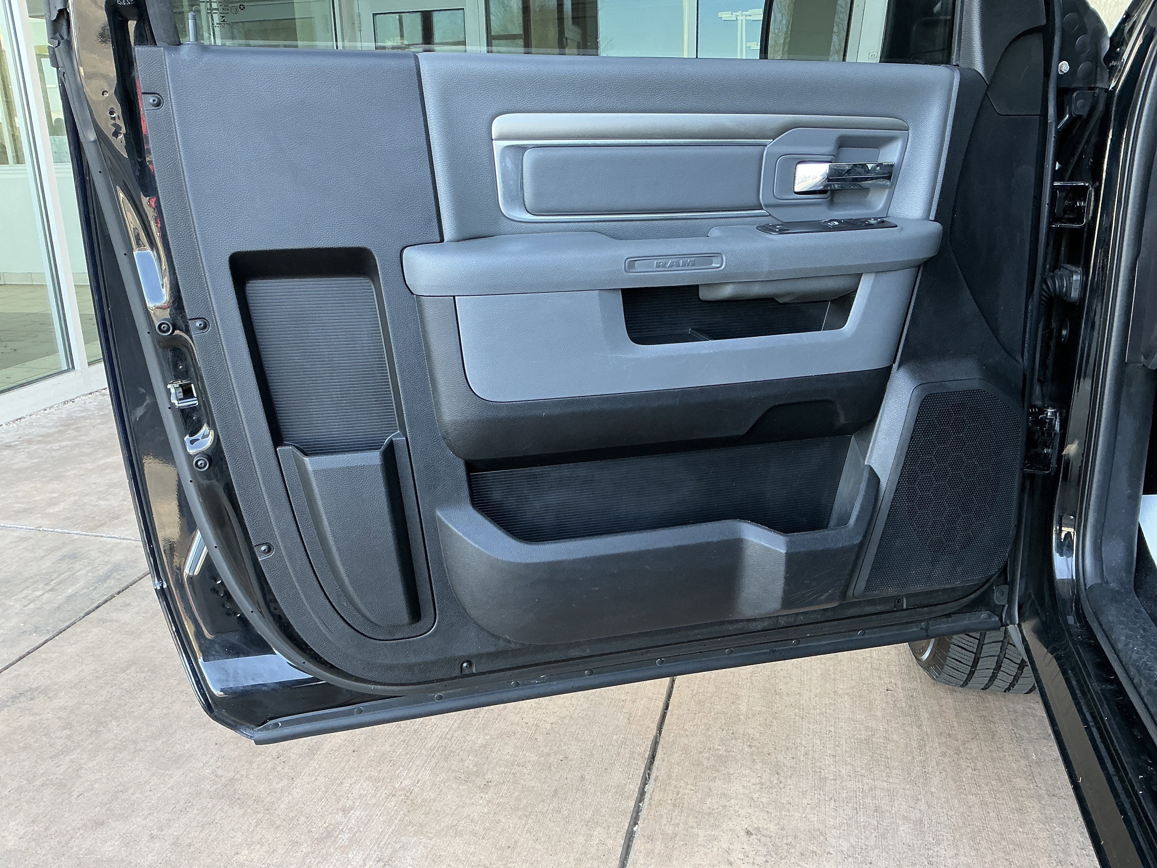 Used 2015 RAM 1500 Tradesman w/ Power & Remote Entry Group image 14