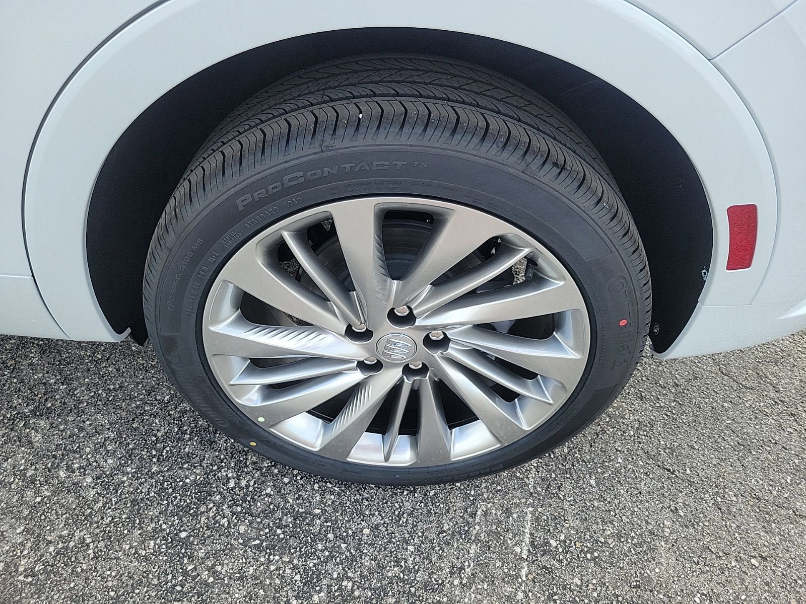 New 2026 Buick Envision Avenir AWD/4WD image 8