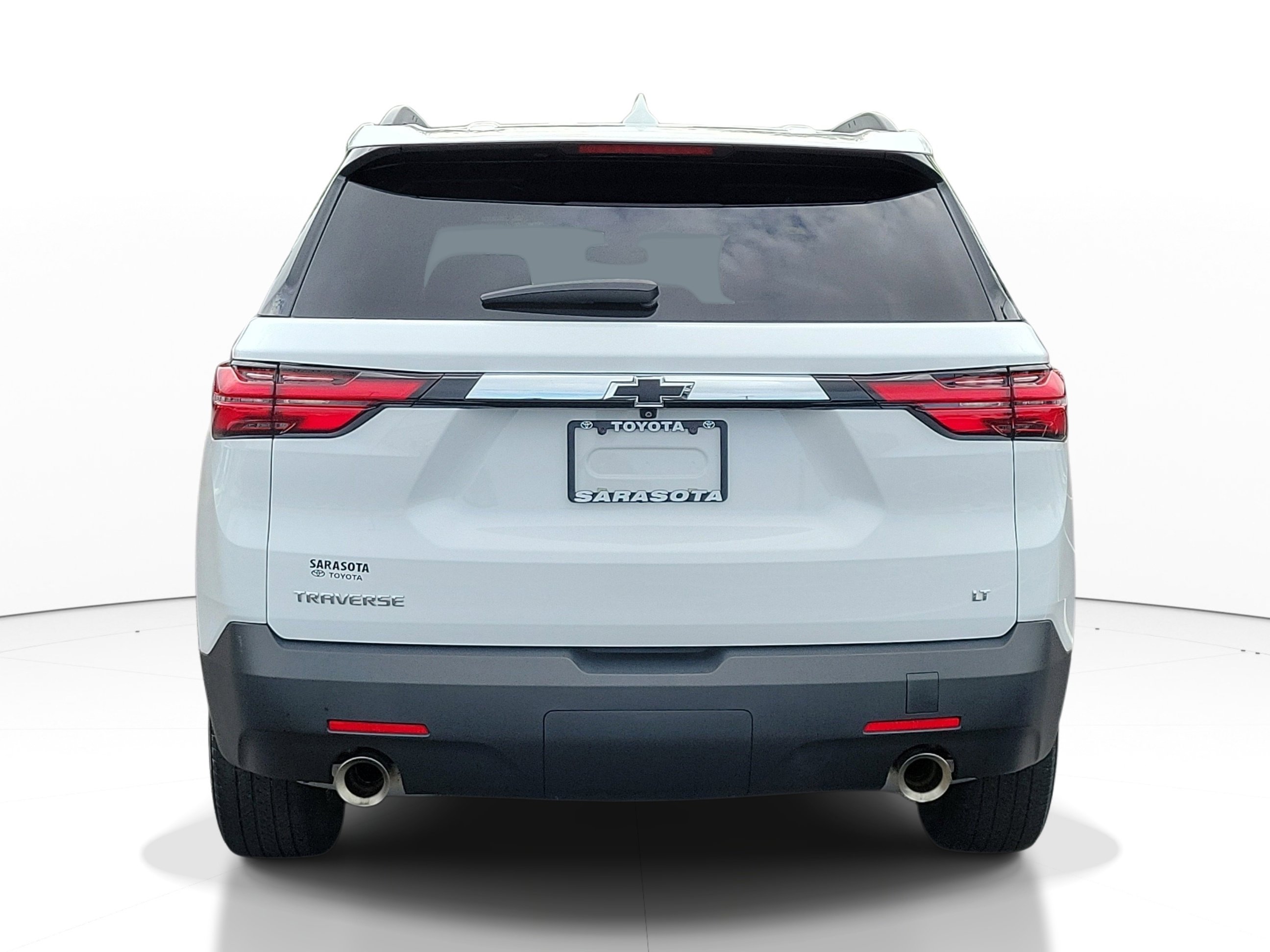 Used 2023 Chevrolet Traverse LT FWD image 5