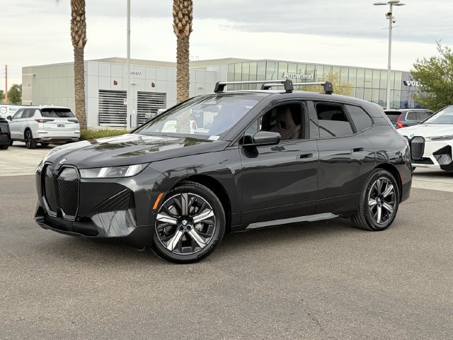 Certified 2026 BMW iX xDrive45 w/ Premium Package AWD/4WD image 2