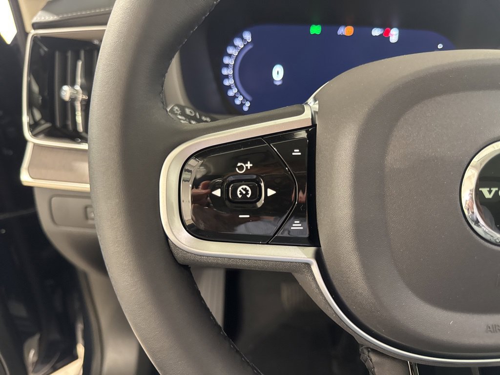 New 2026 Volvo XC90 T8 Ultra w/ Lounge Package AWD/4WD image 9