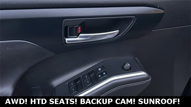 Used 2022 Toyota Highlander XLE image 10