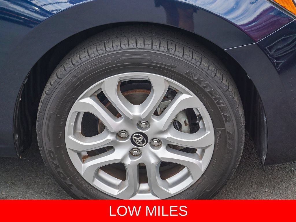 Used 2018 Toyota Yaris iA FWD image 9