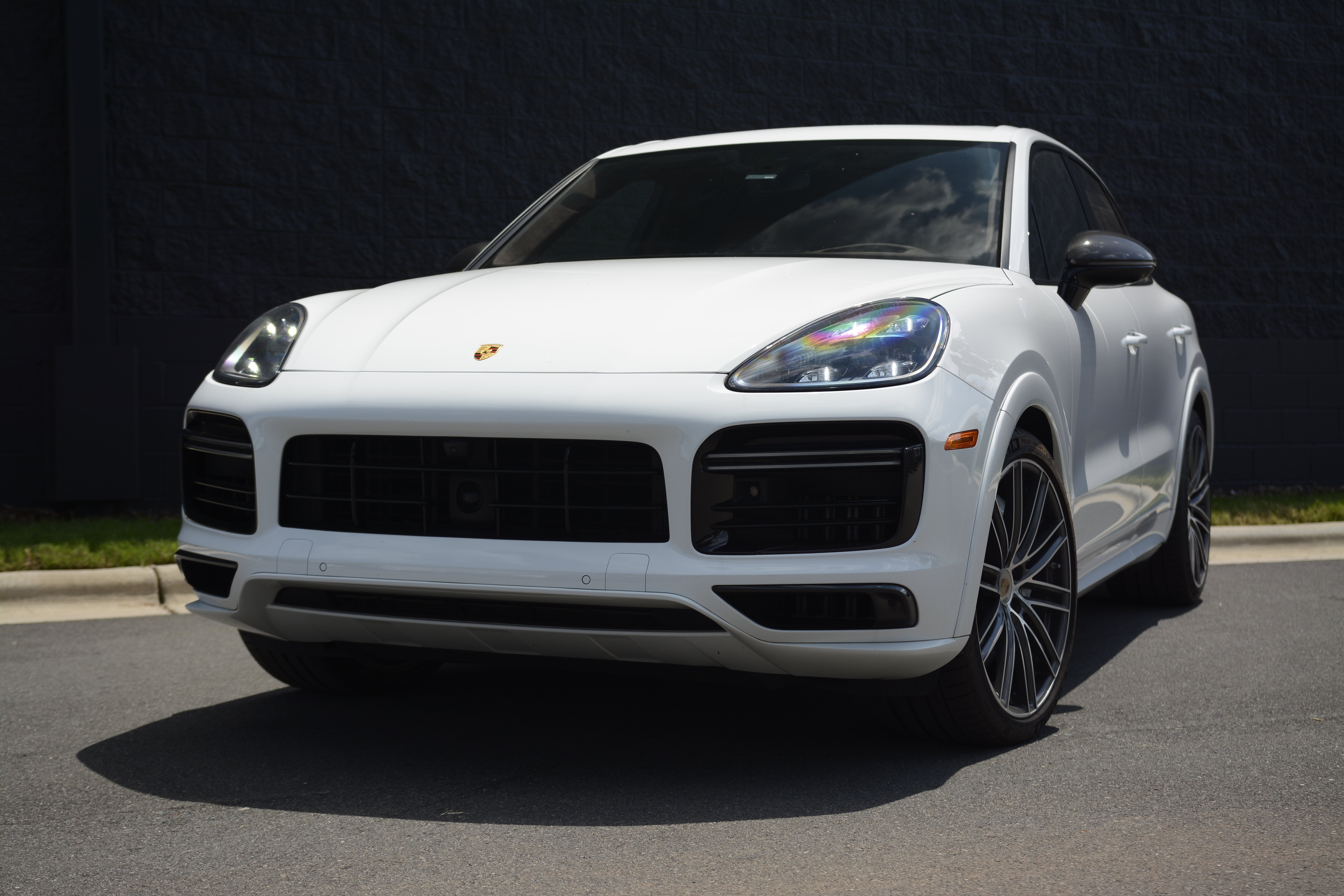 Certified 2023 Porsche Cayenne Turbo AWD/4WD image 50