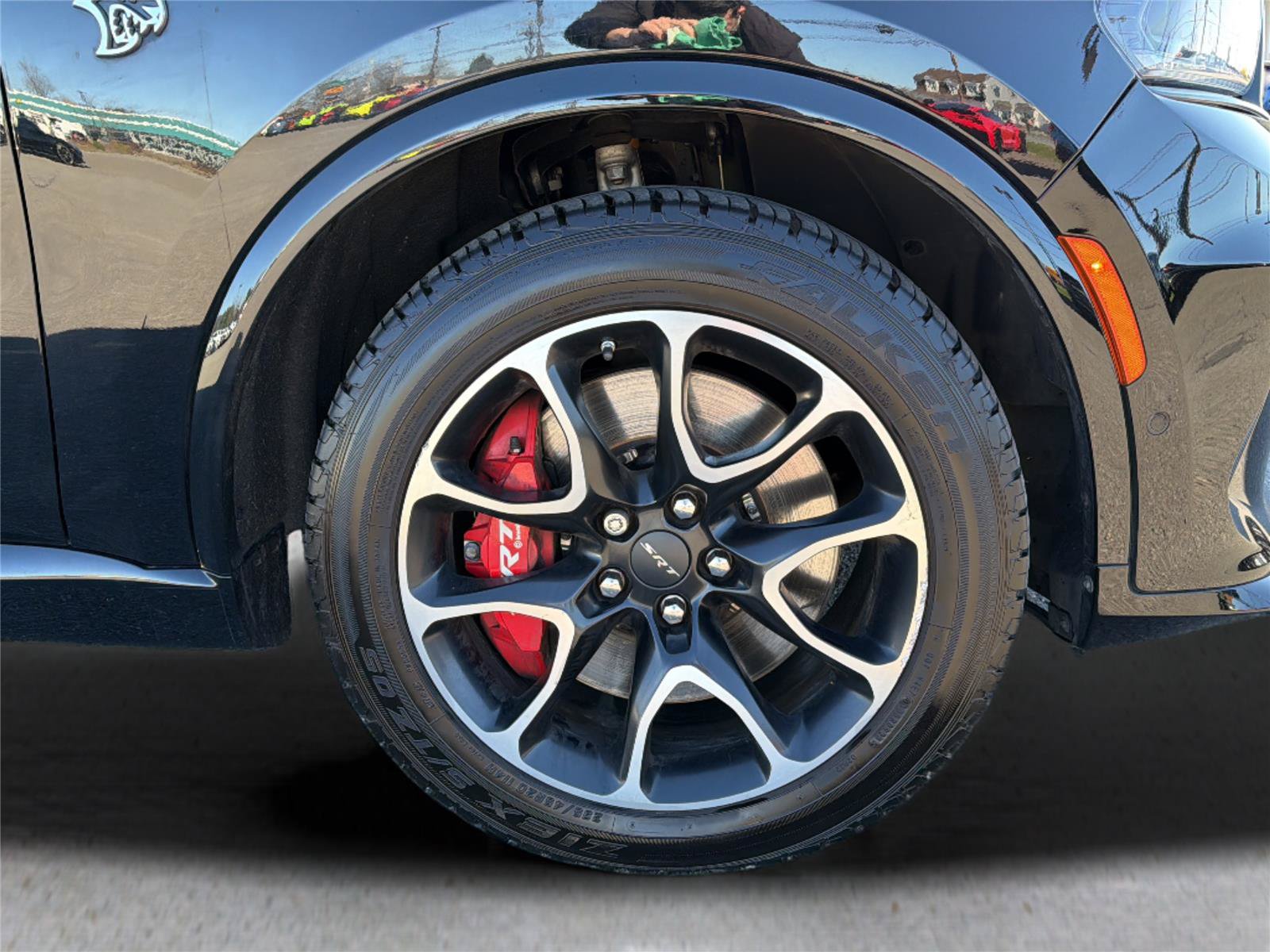 Used 2021 Dodge Durango SRT Hellcat w/ Technology Group AWD/4WD image 43