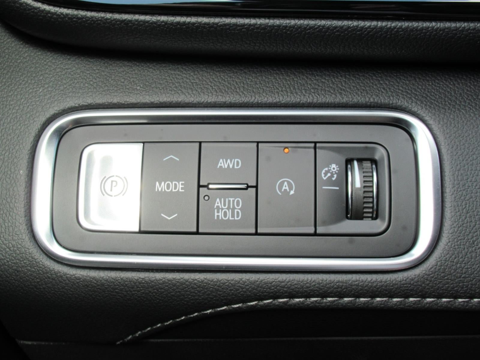 Used 2026 Buick Enclave Avenir w/ Super Cruise Package AWD/4WD image 25
