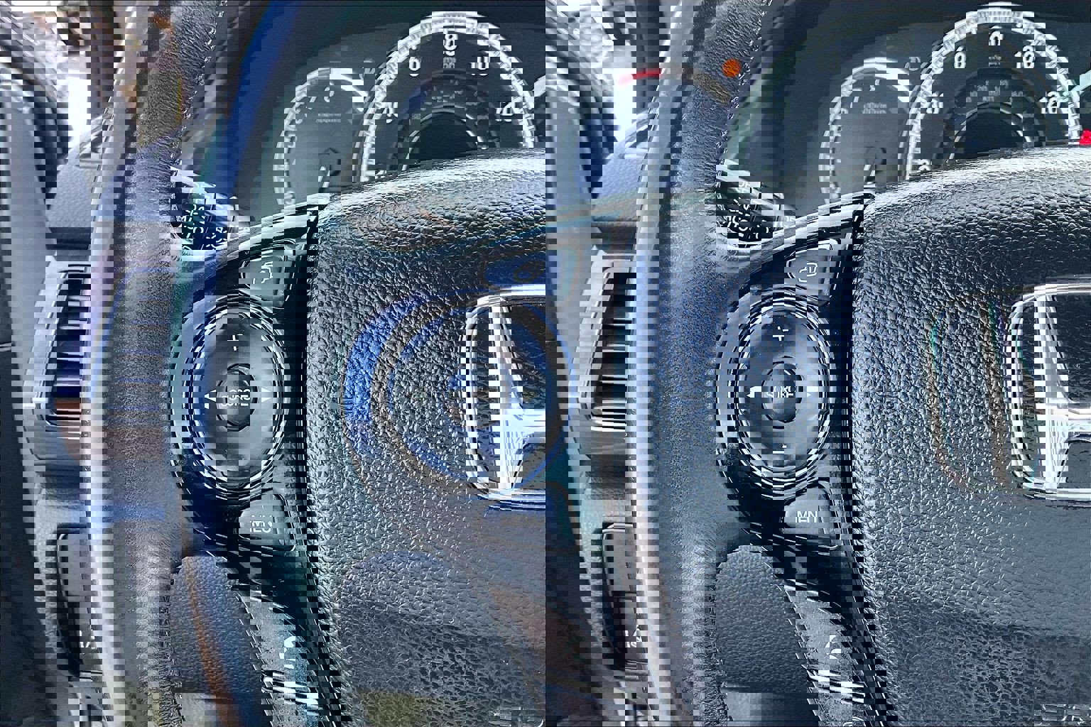 Used 2017 Honda Accord EX-L image 18