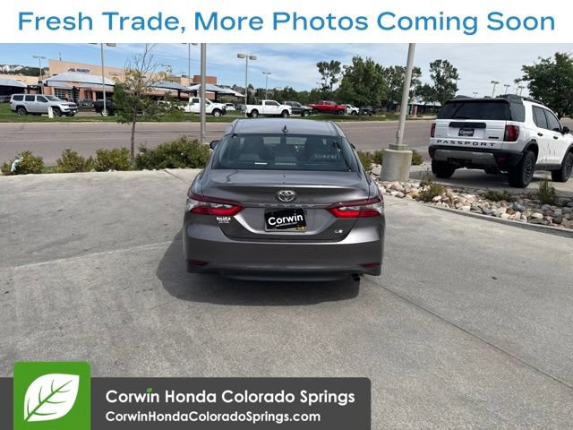 Used 2021 Toyota Camry LE FWD image 6