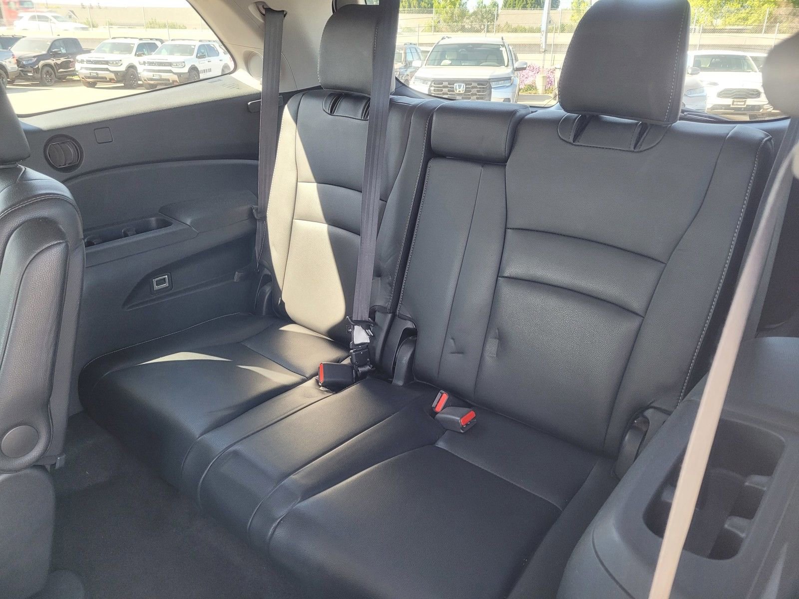 Used 2021 Honda Pilot Touring image 13