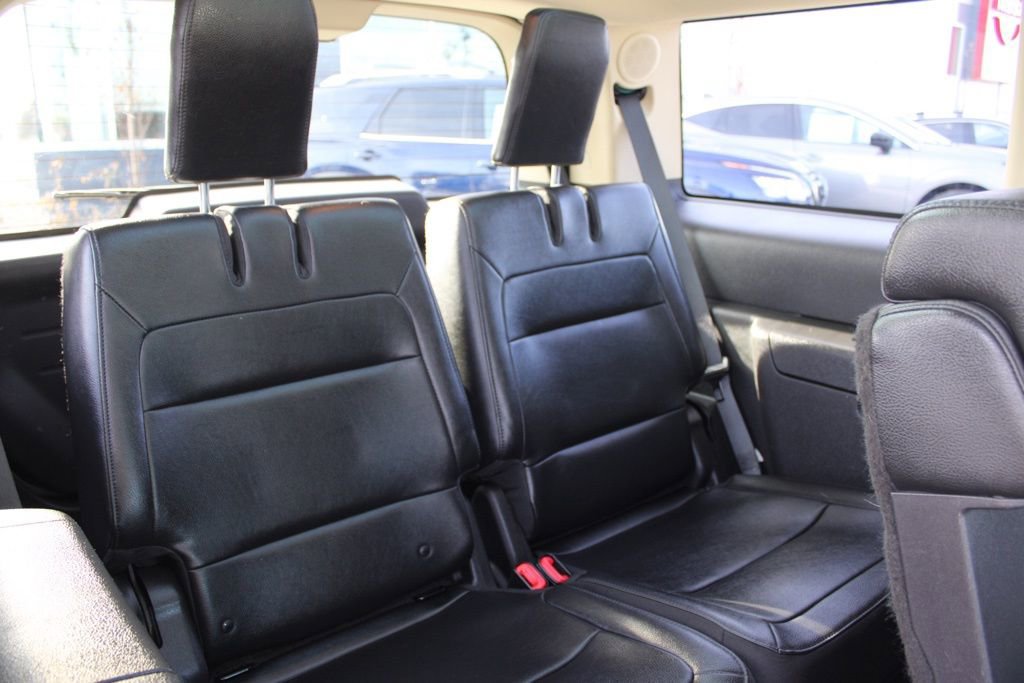 Used 2016 Ford Flex Limited w/ Equipment Group 303A image 27