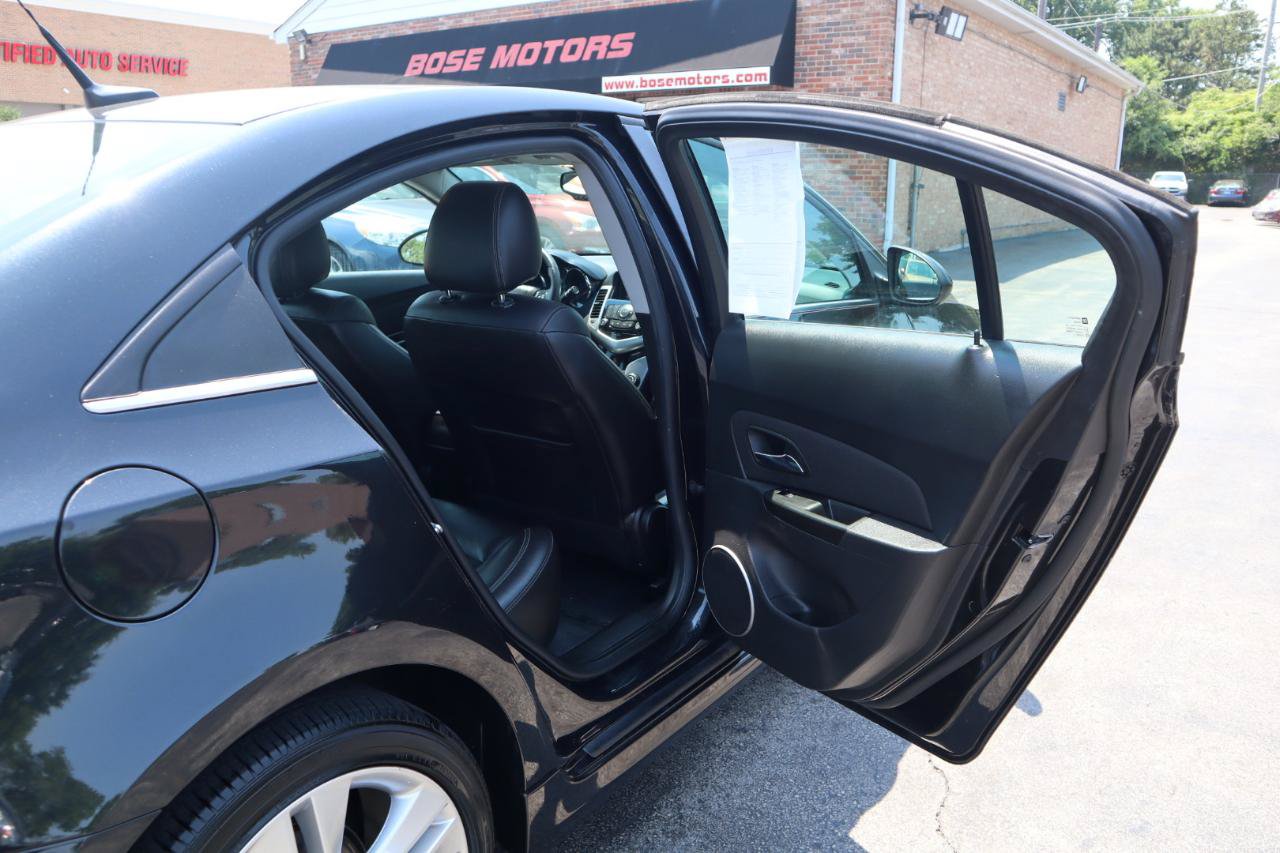 Used 2014 Chevrolet Cruze LTZ w/ Sun, Sound and Sport Package FWD image 13