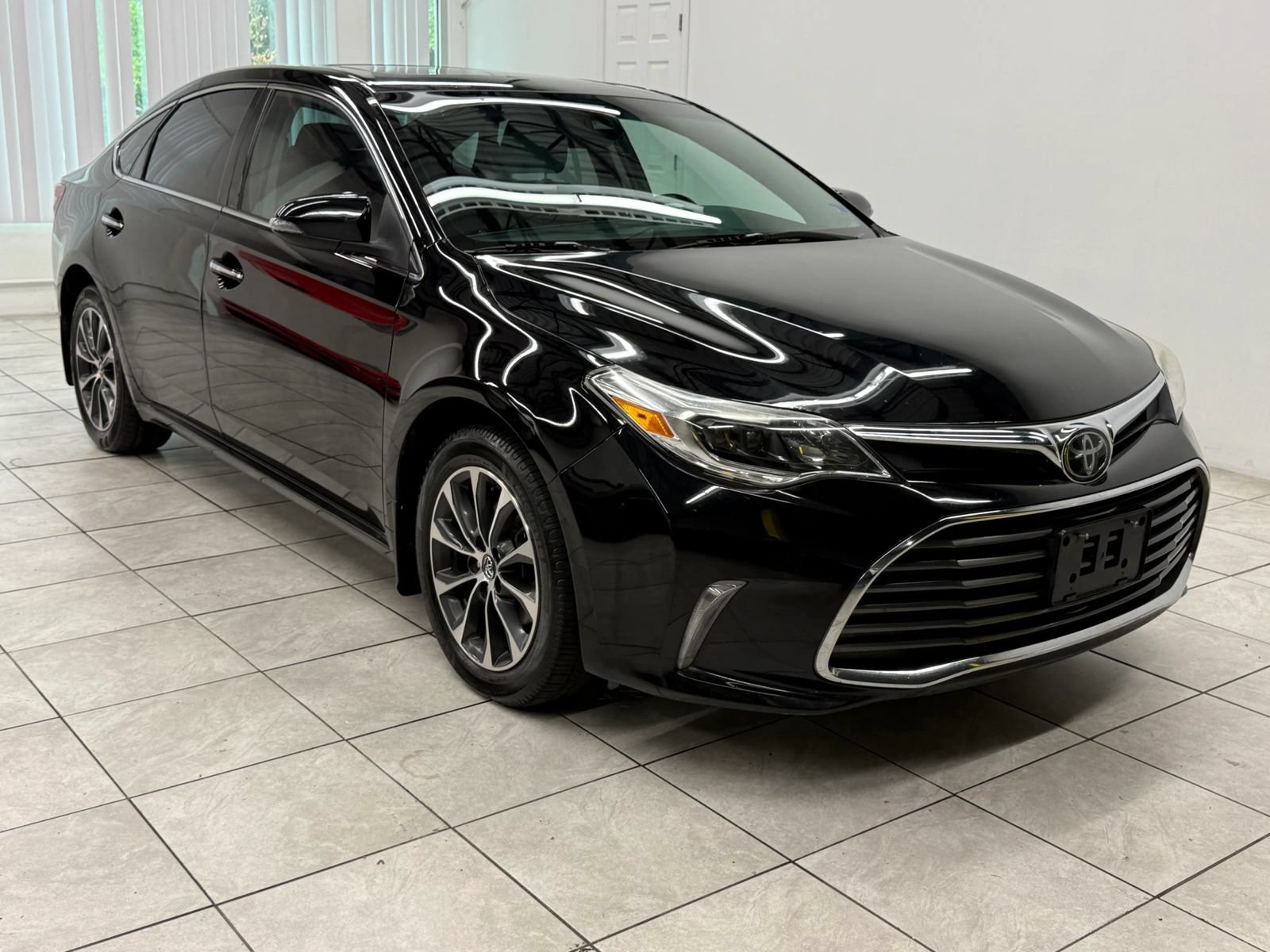 Used 2018 Toyota Avalon XLE Premium