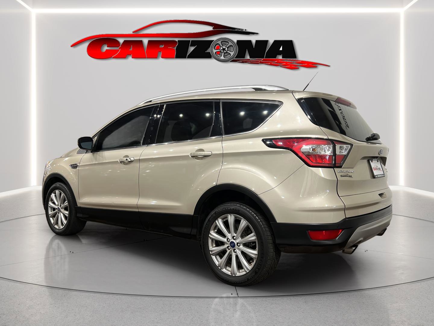 Used 2017 Ford Escape Titanium image 5
