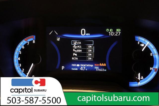 Used 2022 Toyota Corolla Cross XLE image 19