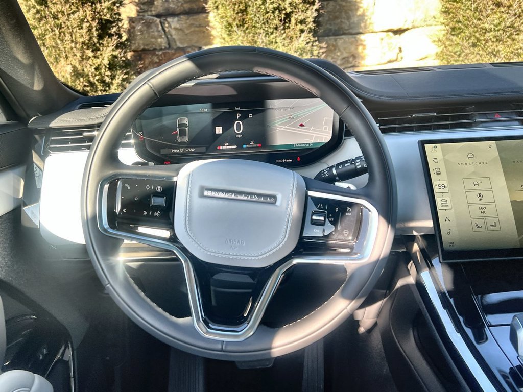 Used 2026 Land Rover Range Rover Sport SE AWD/4WD image 21