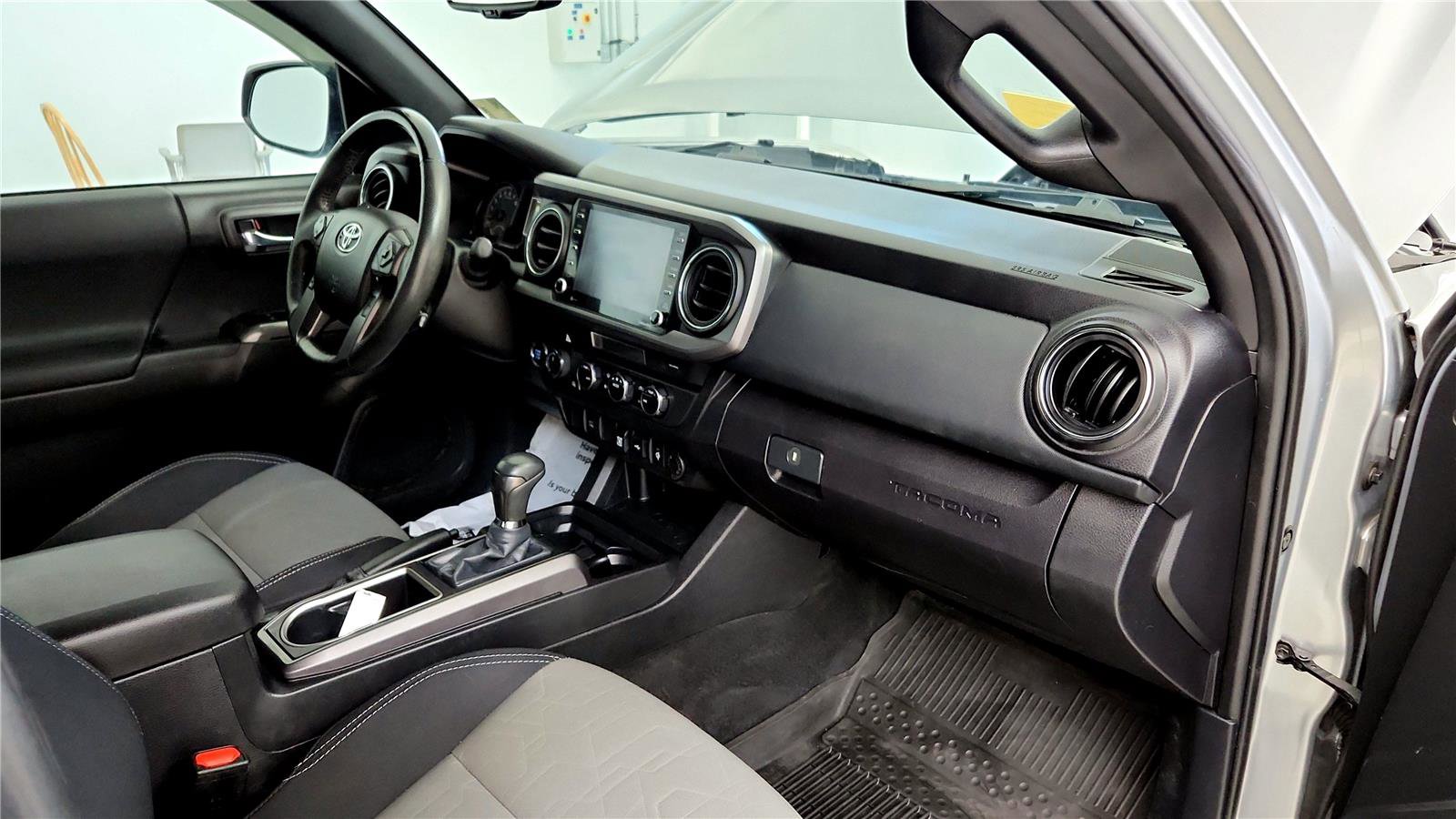 Certified 2023 Toyota Tacoma 4x4 Double Cab image 38