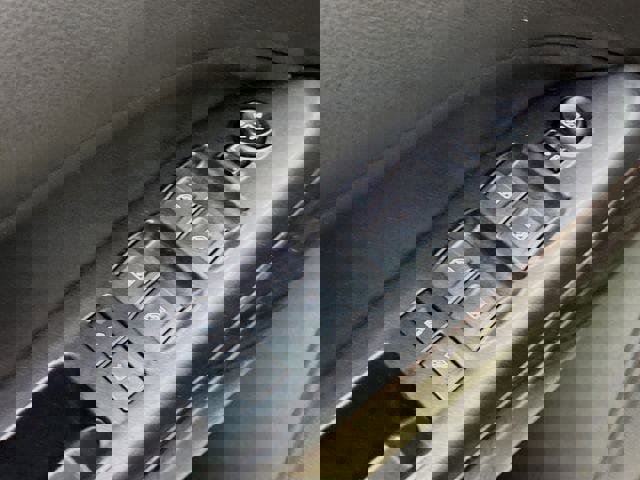 Used 2019 GMC Canyon SLT w/ Trailering Package AWD/4WD image 19