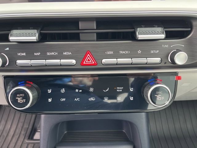 New 2026 Hyundai Palisade Calligraphy AWD/4WD image 17
