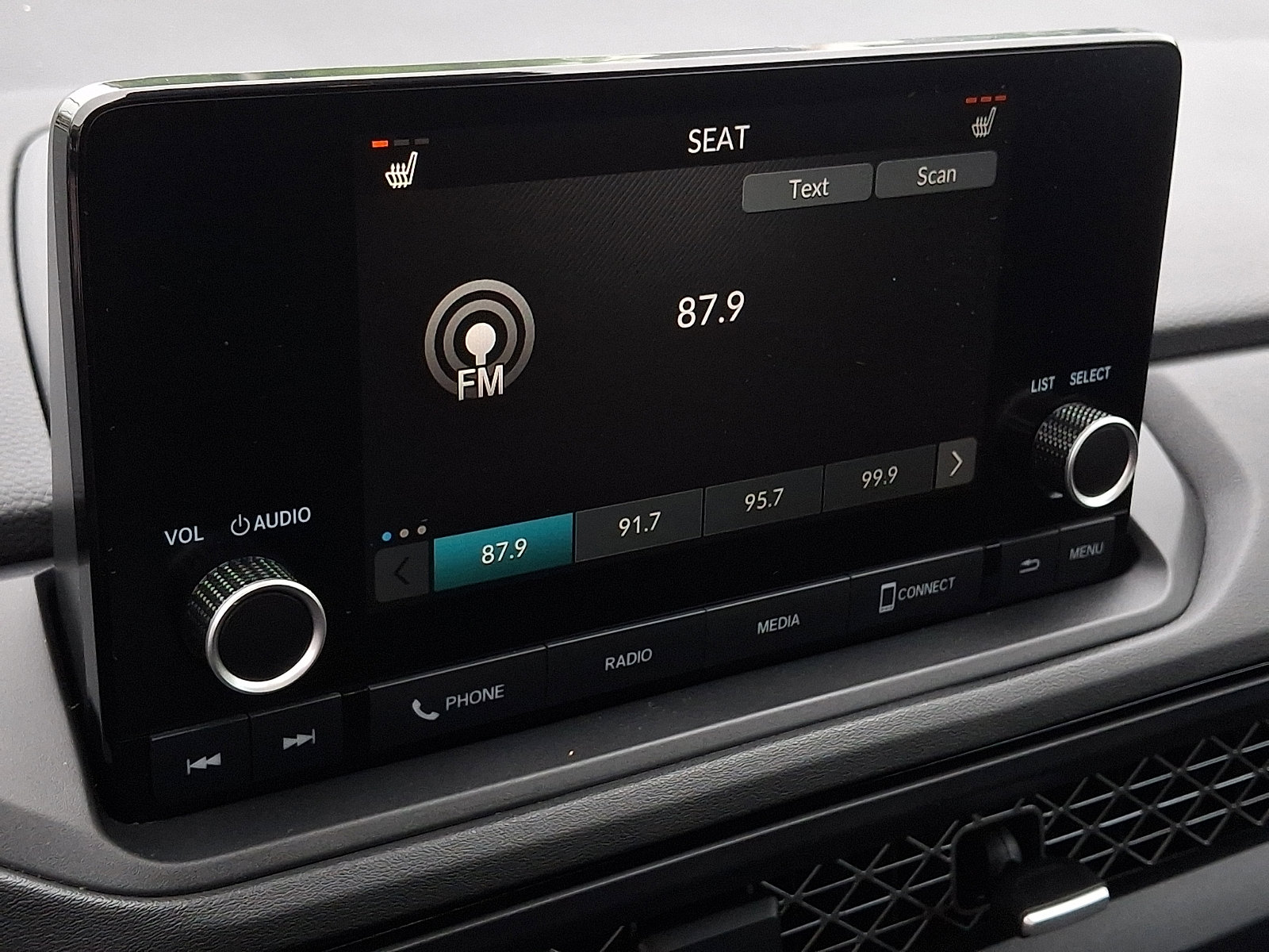 Used 2023 Honda Accord EX image 17