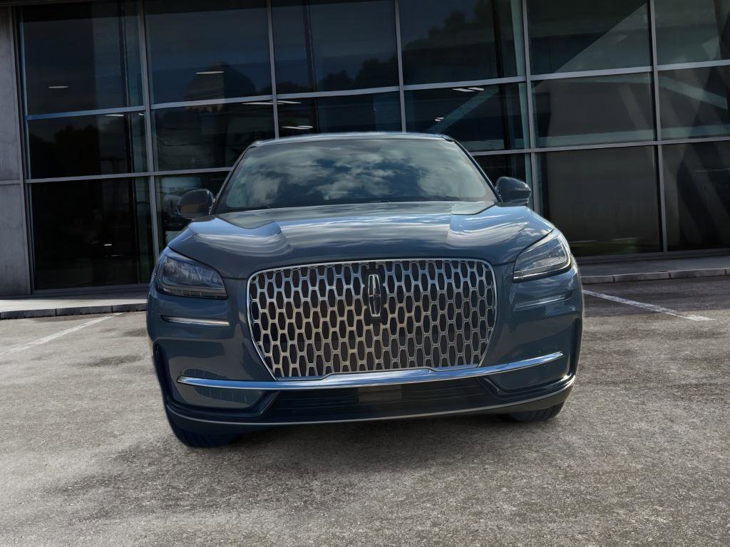 Used 2025 Lincoln Corsair Premiere image 4