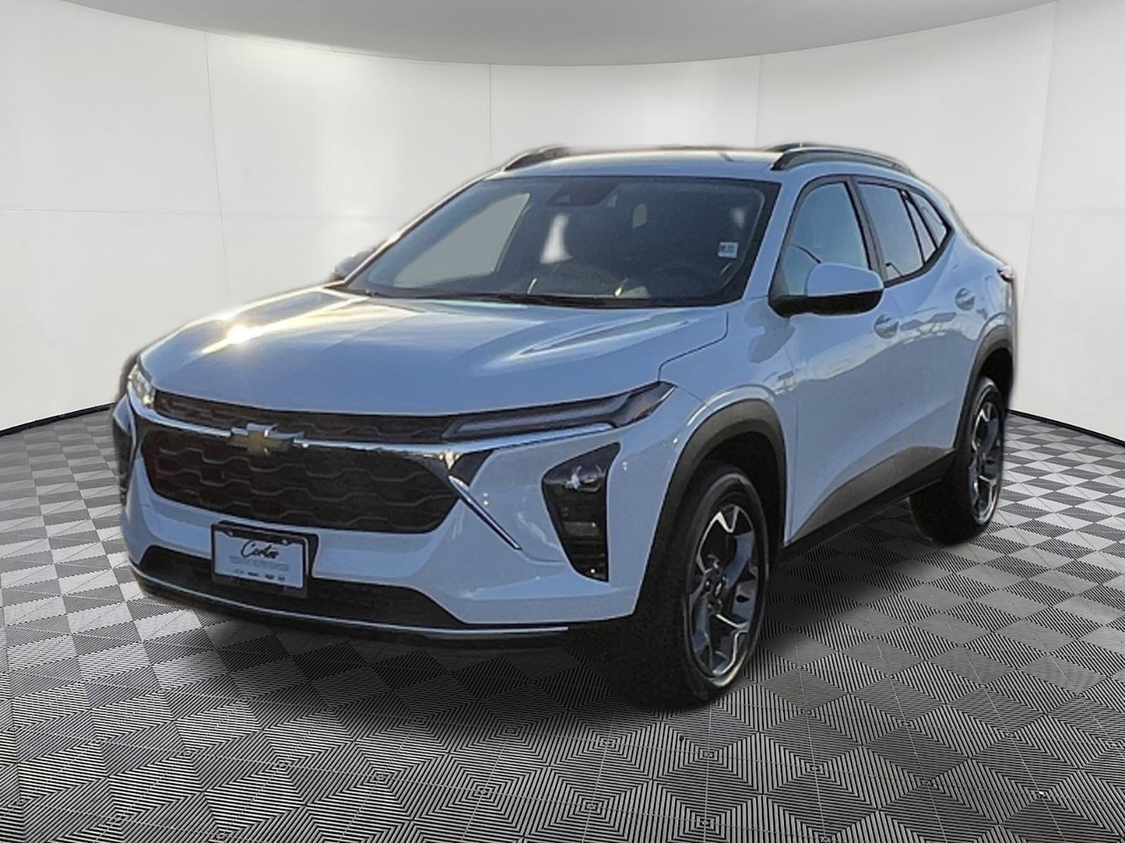 New 2026 Chevrolet Trax LT w/ Driver Confidence Package image 3