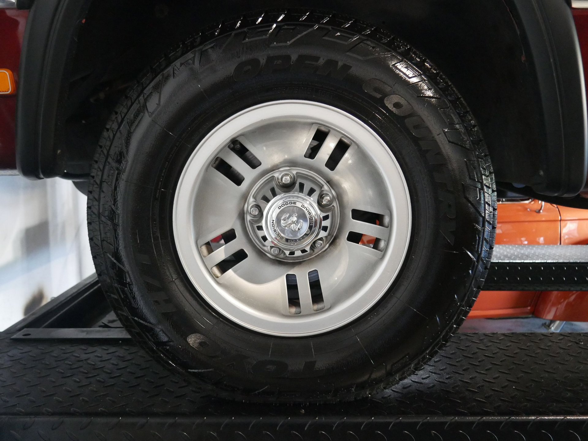 Used 1992 Dodge D/W Truck 150 RWD image 89