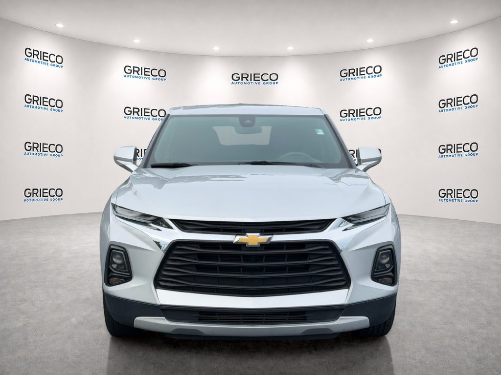 Used 2022 Chevrolet Blazer LT FWD image 2